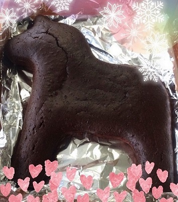 馬型　チョコレートケーキ　ダーナラホース