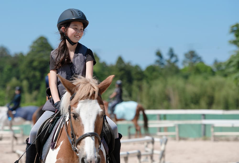 これから乗馬を始める or もっと乗馬が上手くなりたいキッズに！上達のコツやポイントは？のイメージ